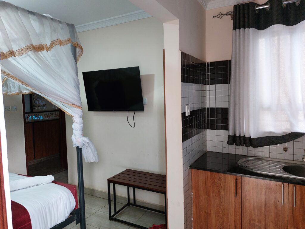 Experience Luxury at Toque Hotels: Our Stunning Deluxe Rooms at Toque Hotels & Lounge Image of Experience Luxury at Toque Hotels: Our Stunning Deluxe Rooms at Toque Hotels & Lounge